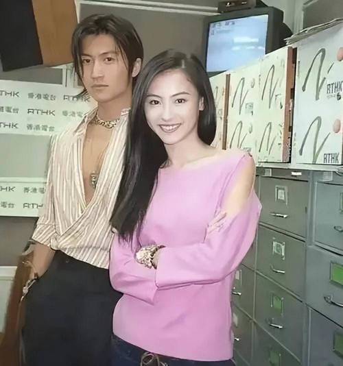 澳门49图库和周华健儿子结婚与周华健儿子结婚照片和结婚照